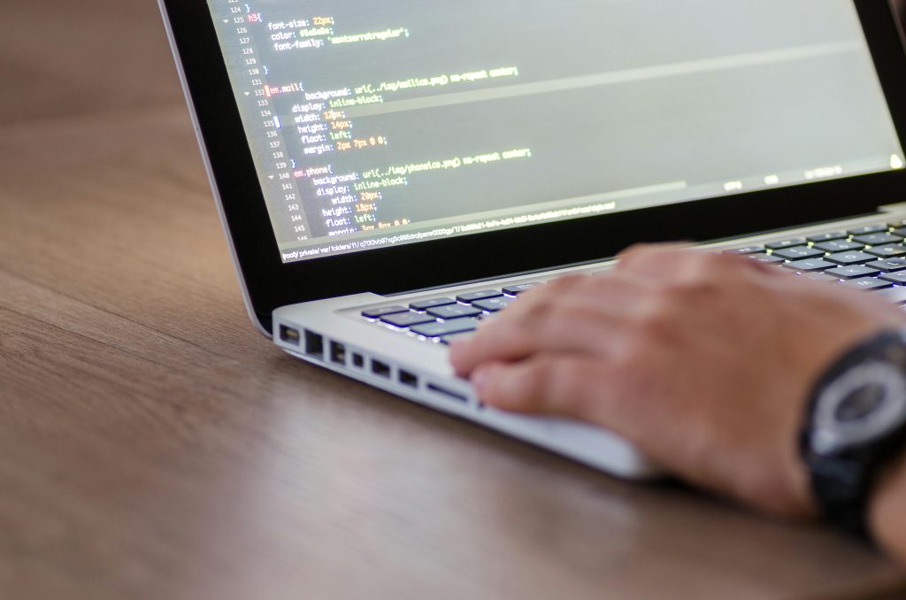 Як швидкість сайту впливає на конверсії та SEO